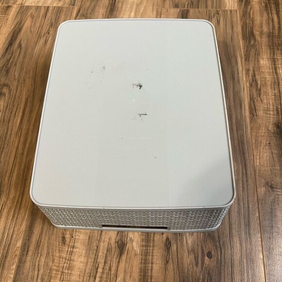 Large storage container - Picture 2 of 2